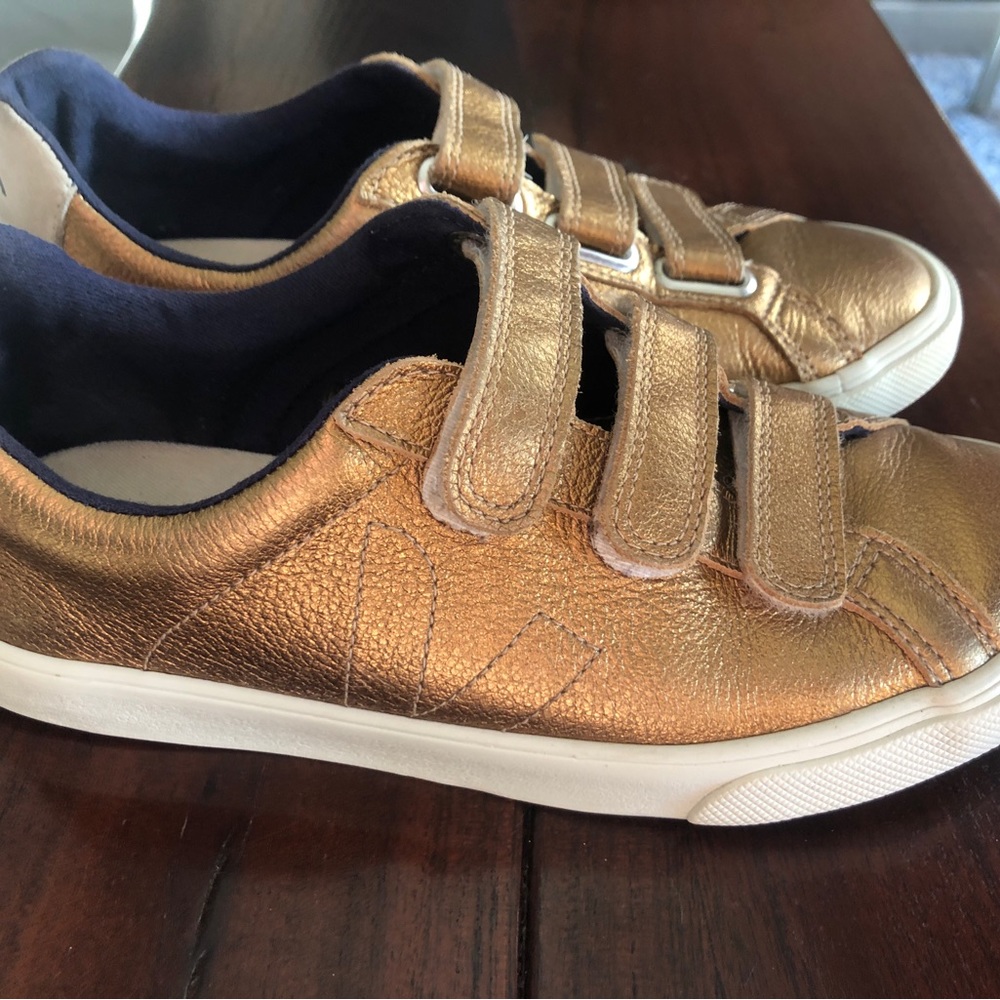 Veja Women’s Gold Velcro Sneakers